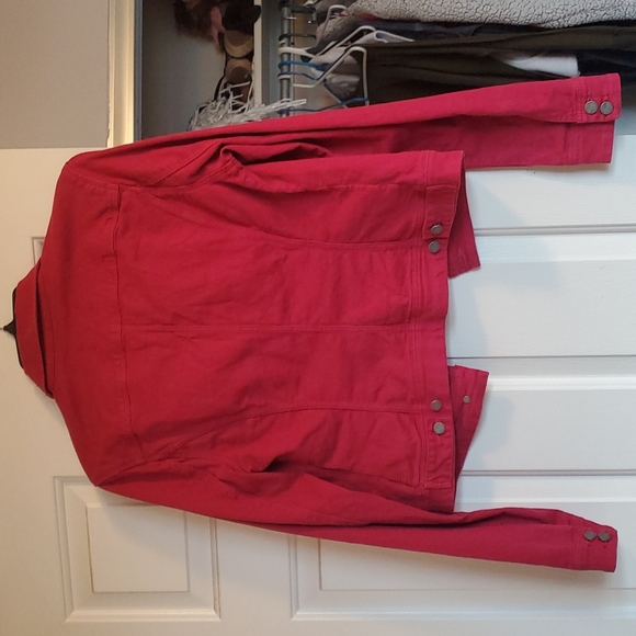 Jean Jacket Red - Picture 3 of 3
